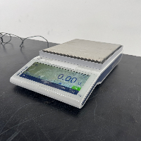 Mettler Toledo MS4002 Digital Scale image 1
